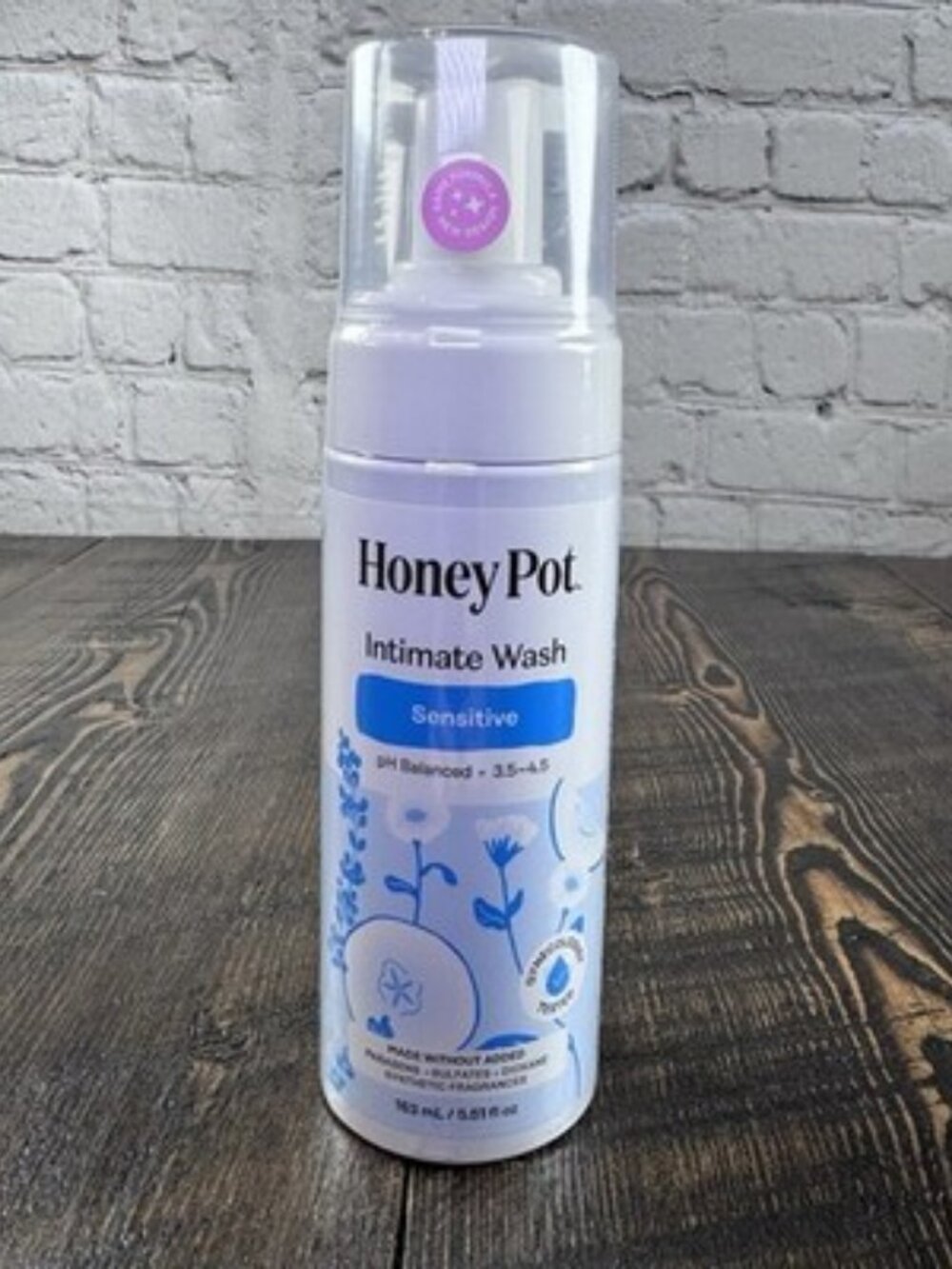 The Honey Pot Company - Sensitive Feminine Wash - Herbal Infused - PH Balanced - Picture 2 of 5